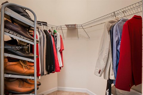 Купить таунхаус в Хомстед, Флорида 3 спальни, 158.49м2, № 2046363 - фото 23