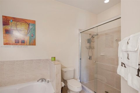 Купить таунхаус в Хомстед, Флорида 3 спальни, 158.49м2, № 2046363 - фото 22