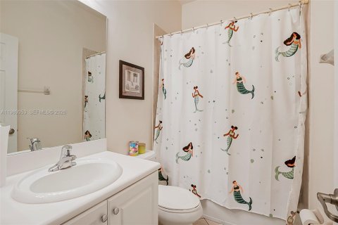 Купить таунхаус в Хомстед, Флорида 3 спальни, 158.49м2, № 2046363 - фото 27