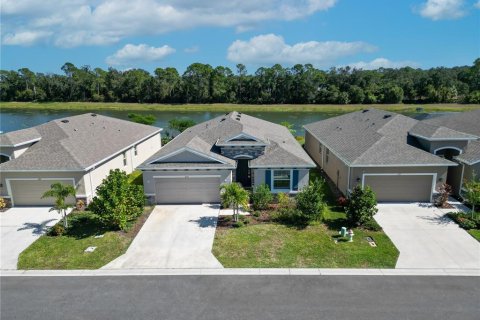 Villa ou maison à vendre à Sarasota, Floride: 4 chambres, 190.54 m2 № 2347705 - photo 2