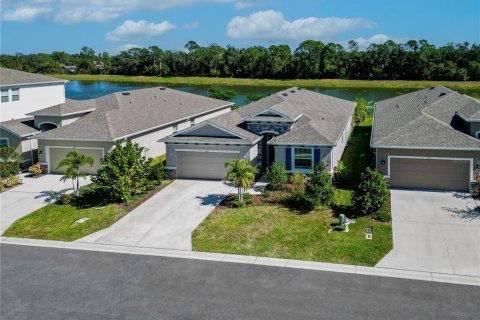 Villa ou maison à vendre à Sarasota, Floride: 4 chambres, 190.54 m2 № 2347705 - photo 6