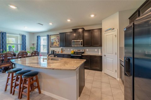 Villa ou maison à vendre à Sarasota, Floride: 4 chambres, 190.54 m2 № 2347705 - photo 11