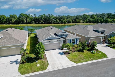 Villa ou maison à vendre à Sarasota, Floride: 4 chambres, 190.54 m2 № 2347705 - photo 4