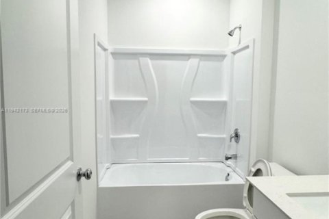 Villa ou maison à louer à Fort Myers, Floride: 6 chambres № 2000166 - photo 17