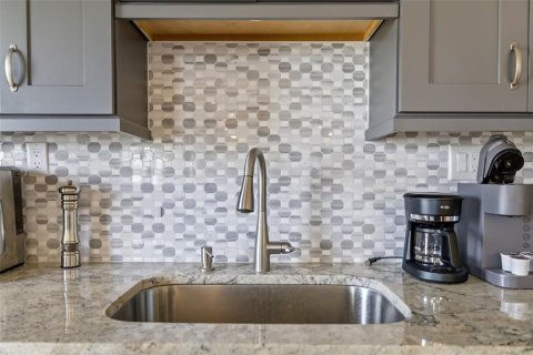 Condominio en venta en Sarasota, Florida, 2 dormitorios, 75.81 m2 № 2225367 - foto 18