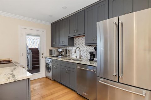 Condominio en venta en Sarasota, Florida, 2 dormitorios, 75.81 m2 № 2225367 - foto 16
