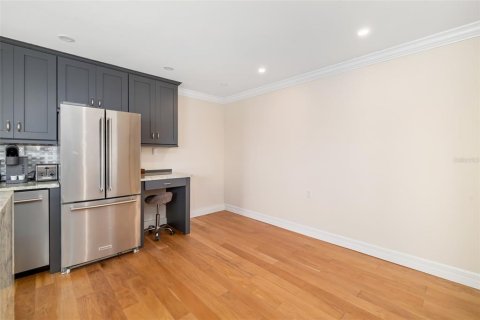 Condominio en venta en Sarasota, Florida, 2 dormitorios, 75.81 m2 № 2225367 - foto 19