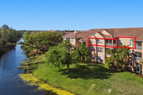Condo in Orlando, Florida, 3 bedrooms № 2198398