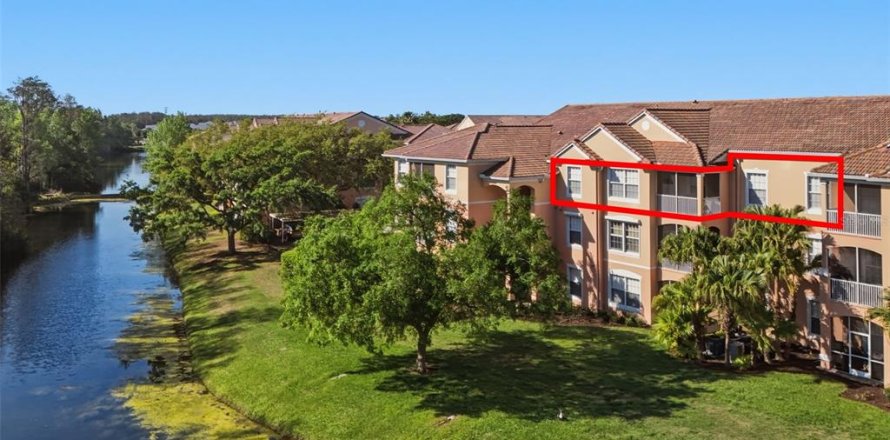 Condo in Orlando, Florida, 3 bedrooms № 2198398