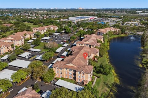 Condo in Orlando, Florida, 3 bedrooms № 2198398 - photo 29