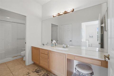Condo in Orlando, Florida, 3 bedrooms № 2198398 - photo 17
