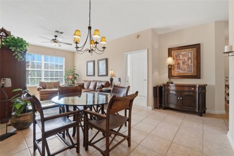 Condo in Orlando, Florida, 3 bedrooms № 2198398 - photo 7