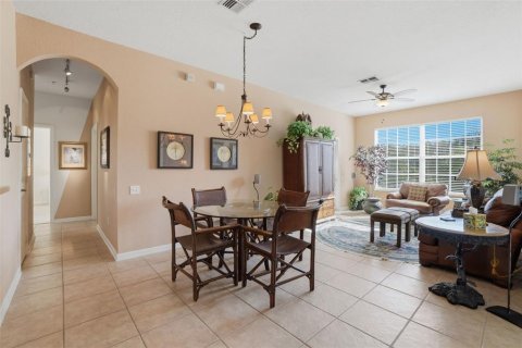 Condo in Orlando, Florida, 3 bedrooms № 2198398 - photo 5