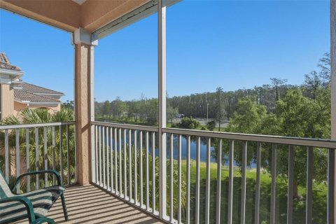 Condo in Orlando, Florida, 3 bedrooms № 2198398 - photo 26