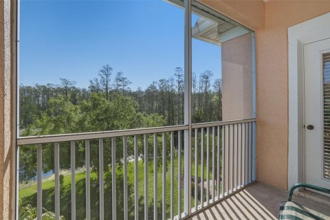 Condo in Orlando, Florida, 3 bedrooms № 2198398 - photo 25