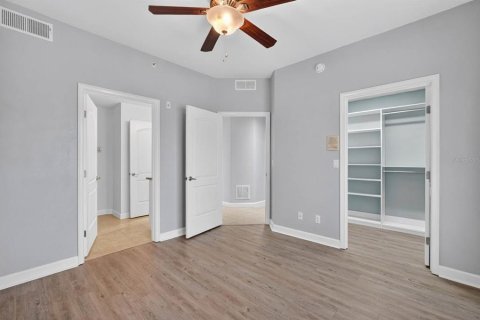 Condo in New Smyrna Beach, Florida, 3 bedrooms № 2107838 - photo 29