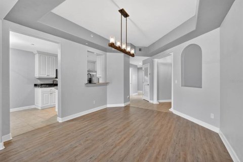 Condo in New Smyrna Beach, Florida, 3 bedrooms № 2107838 - photo 7