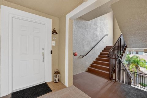 Condo in New Smyrna Beach, Florida, 3 bedrooms № 2107838 - photo 2