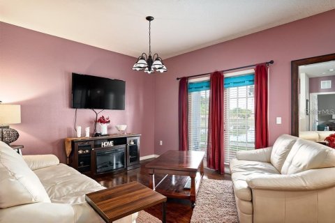 Townhouse in Kissimmee, Florida 4 bedrooms, 157.38 sq.m. № 2099097 - photo 9
