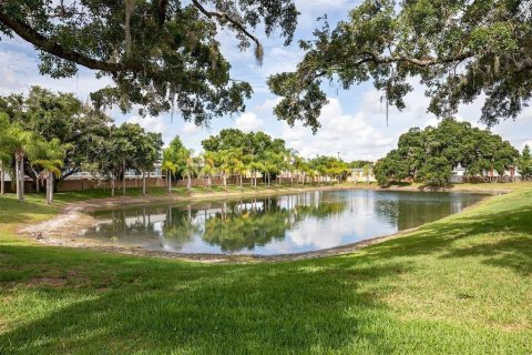 Townhouse in Kissimmee, Florida 4 bedrooms, 157.38 sq.m. № 2099097 - photo 20