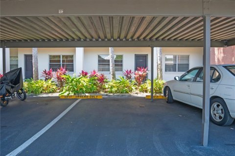 Condo in Clearwater, Florida, 1 bedroom № 2232632 - photo 21