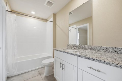 Touwnhouse à vendre à Ocoee, Floride: 3 chambres, 145.86 m2 № 2306653 - photo 21