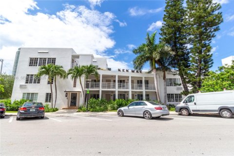 Copropriété à vendre à Miami Beach, Floride: 39.3 m2 № 2261065 - photo 6