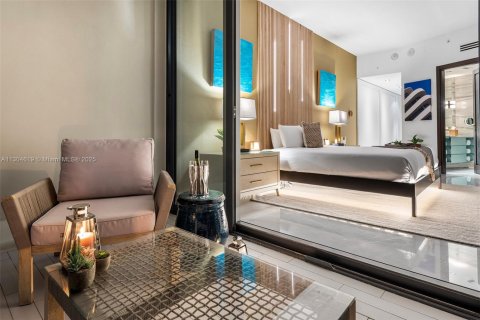 Condo in Miami Beach, Florida  № 2022975 - photo 28