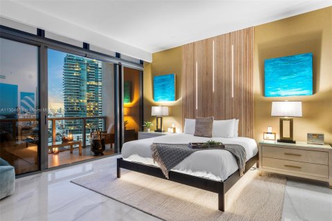 Condo in Miami Beach, Florida  № 2022975 - photo 26