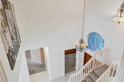 Casa en venta en Weston, Florida, 5 dormitorios, 361.85 m2 № 1872108 - foto 23