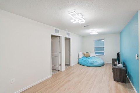House in Davenport, Florida 5 bedrooms, 242.94 sq.m. № 2097420 - photo 19