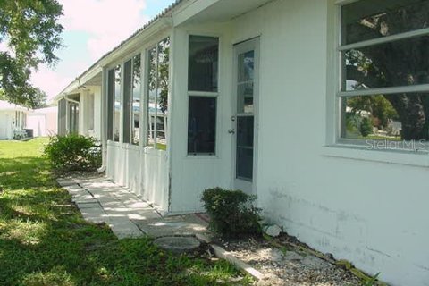 House in Venice, Florida 2 bedrooms, 121.79 sq.m. № 1640438 - photo 20