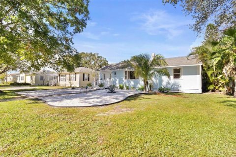 Casa en venta en Saint Petersburg, Florida, 3 dormitorios, 116.13 m2 № 1597879 - foto 2