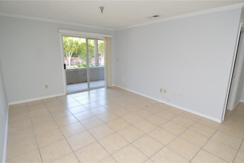 Condominio en alquiler en Saint Petersburg, Florida, 1 dormitorio, 67.73 m2 № 1899904 - foto 22