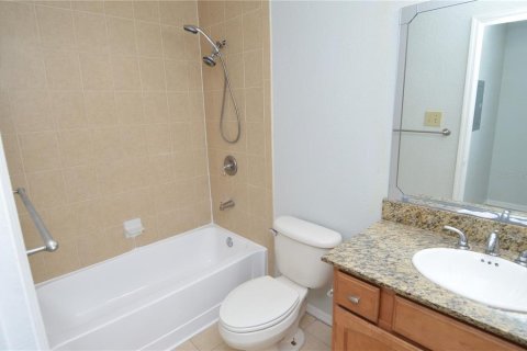 Condominio en alquiler en Saint Petersburg, Florida, 1 dormitorio, 67.73 m2 № 1899904 - foto 27