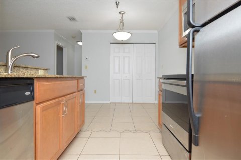 Condominio en alquiler en Saint Petersburg, Florida, 1 dormitorio, 67.73 m2 № 1899904 - foto 9
