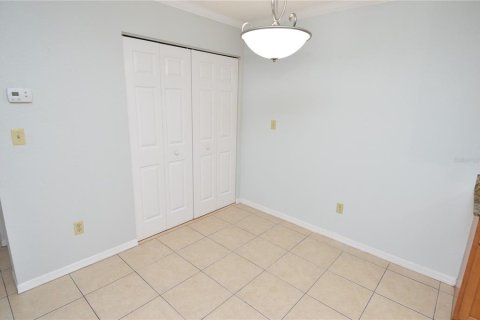 Condominio en alquiler en Saint Petersburg, Florida, 1 dormitorio, 67.73 m2 № 1899904 - foto 12