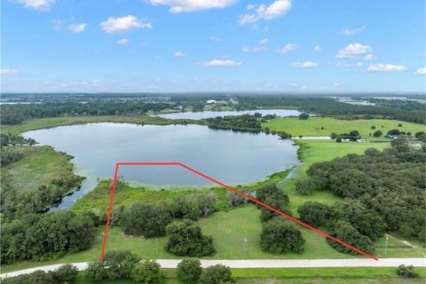 Terreno en venta en Wesley Chapel, Florida № 2098989 - foto 2
