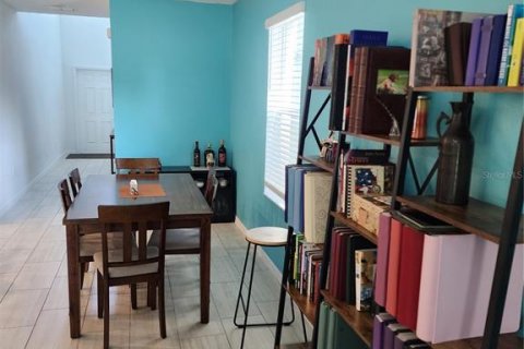 Casa en alquiler en Riverview, Florida, 5 dormitorios, 224.36 m2 № 1906916 - foto 9