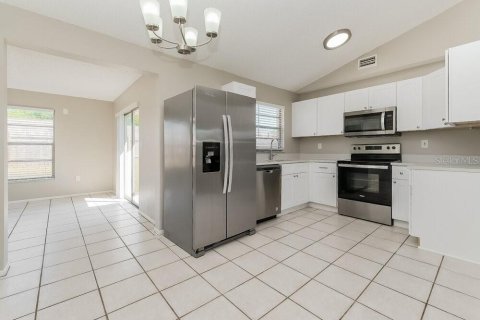 Villa ou maison à louer à Lakeland, Floride: 3 chambres, 125.23 m2 № 2406286 - photo 13