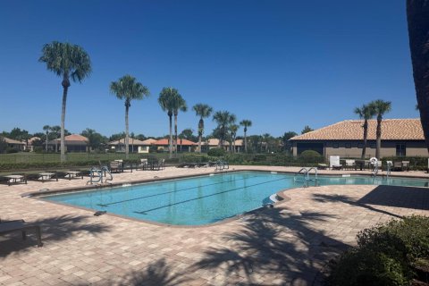 House in Vero Beach, Florida 2 bedrooms, 156.35 sq.m. № 2422509 - photo 6