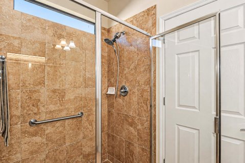 House in Vero Beach, Florida 2 bedrooms, 156.35 sq.m. № 2422509 - photo 21