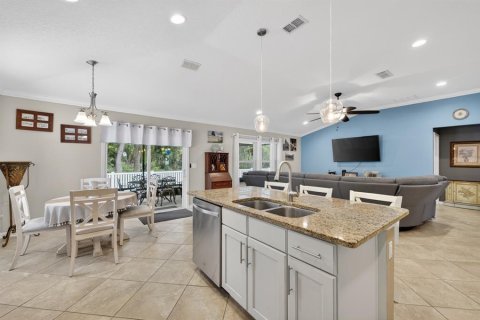 House in Palm Coast, Florida 3 bedrooms, 173.54 sq.m. № 2226350 - photo 21