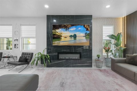 Villa ou maison à vendre à Kissimmee, Floride: 4 chambres, 214.33 m2 № 2138636 - photo 5