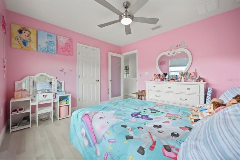 Villa ou maison à vendre à Kissimmee, Floride: 4 chambres, 214.33 m2 № 2138636 - photo 15