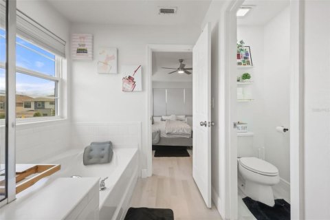 Villa ou maison à vendre à Kissimmee, Floride: 4 chambres, 214.33 m2 № 2138636 - photo 27