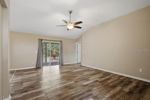 Villa ou maison à vendre à Palm Coast, Floride: 3 chambres, 167.22 m2 № 2124430 - photo 12