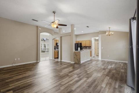 Villa ou maison à vendre à Palm Coast, Floride: 3 chambres, 167.22 m2 № 2124430 - photo 11