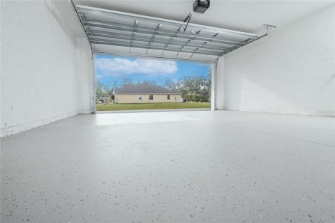 House in Palm Bay, Florida 3 bedrooms, 165.27 sq.m. № 1769983 - photo 12