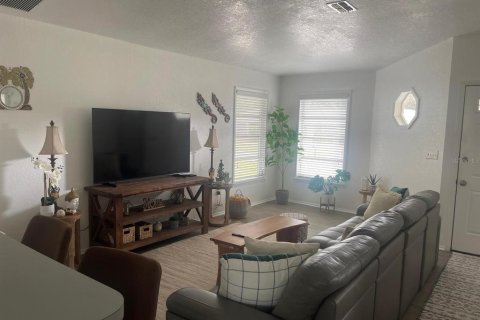 Villa ou maison à louer à Port Charlotte, Floride: 2 chambres, 95.88 m2 № 1540976 - photo 3